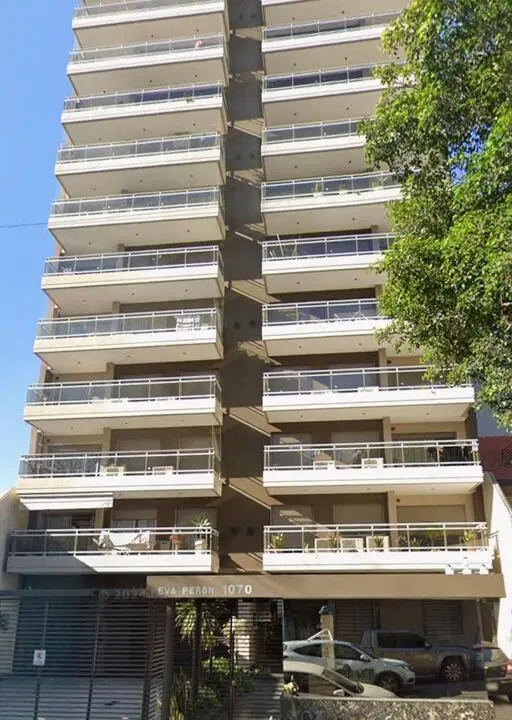 Venta – 3 Ambientes – Departamento – Parque Chacabuco – Balcón aterrazado y cochera doble 5