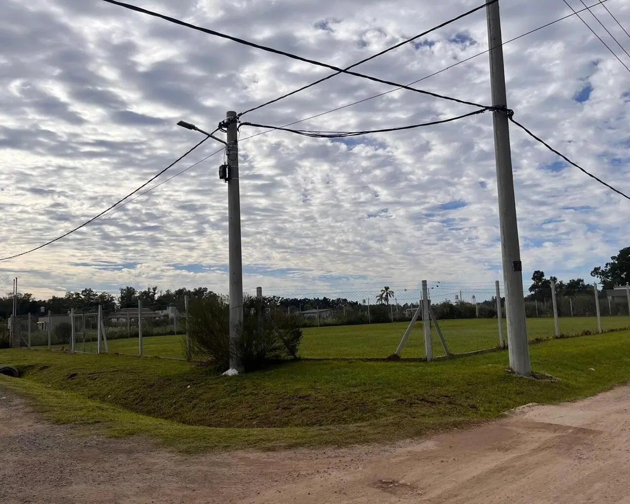 Venta de terreno en Exaltacion de la cruz 5