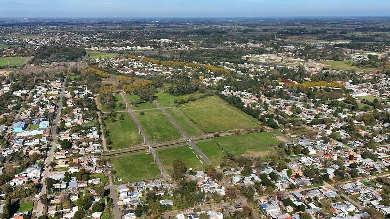 Terreno en venta en Pilar 2