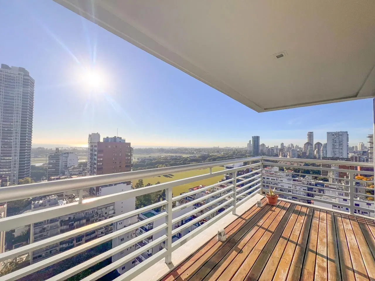 Alquiler – 3 Ambientes – Departamento – Las Cañitas – Vista abierta y 2 cocheras 5