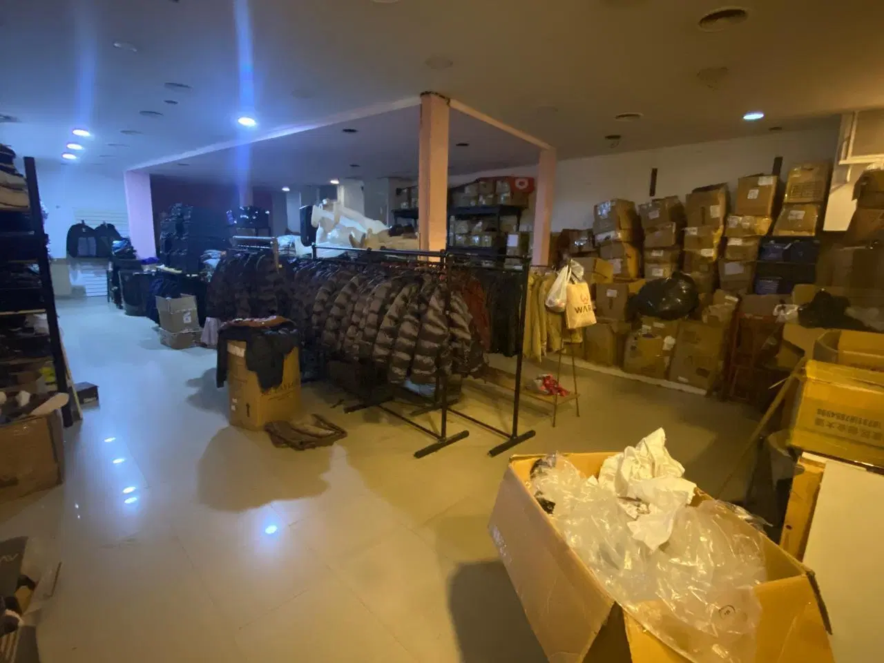 Alquiler – Local Comercial – San Nicolás – 570 m² sobre Lavalle 5