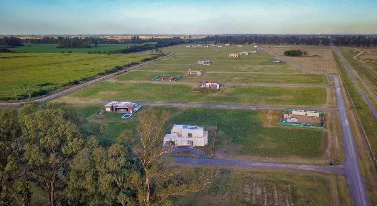 Venta! Tres Pinos Villa de Campo, lote de 1300 mt2 en barrio Estribo!!Oportunidad.