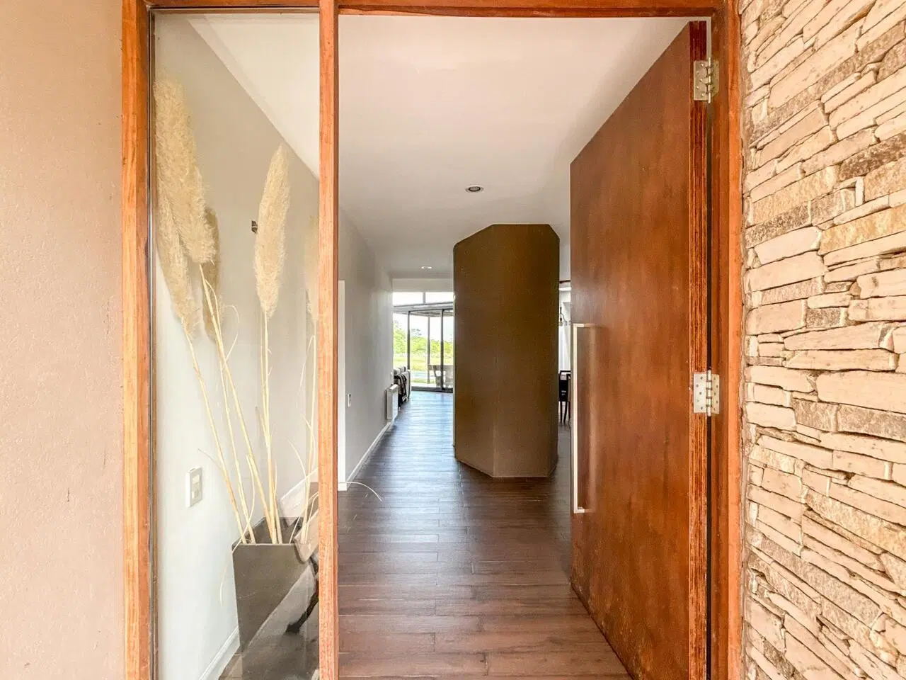 Venta Casa 6 ambientes, San Sebastián, área 2 2