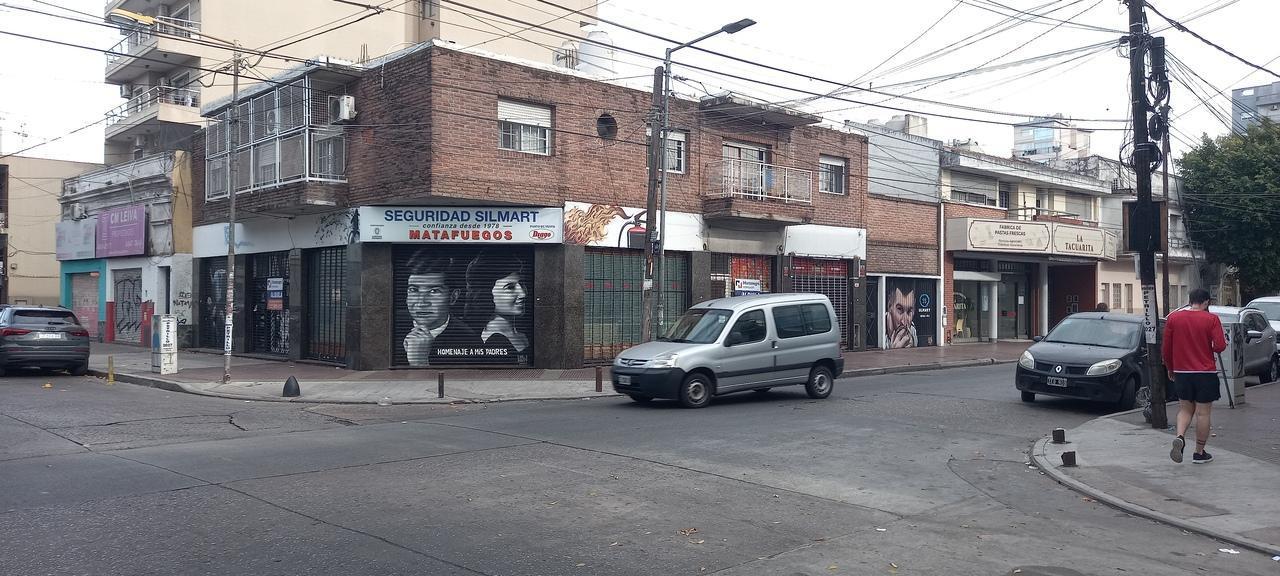 Venta-Esquina Unica-Villa Ballester
