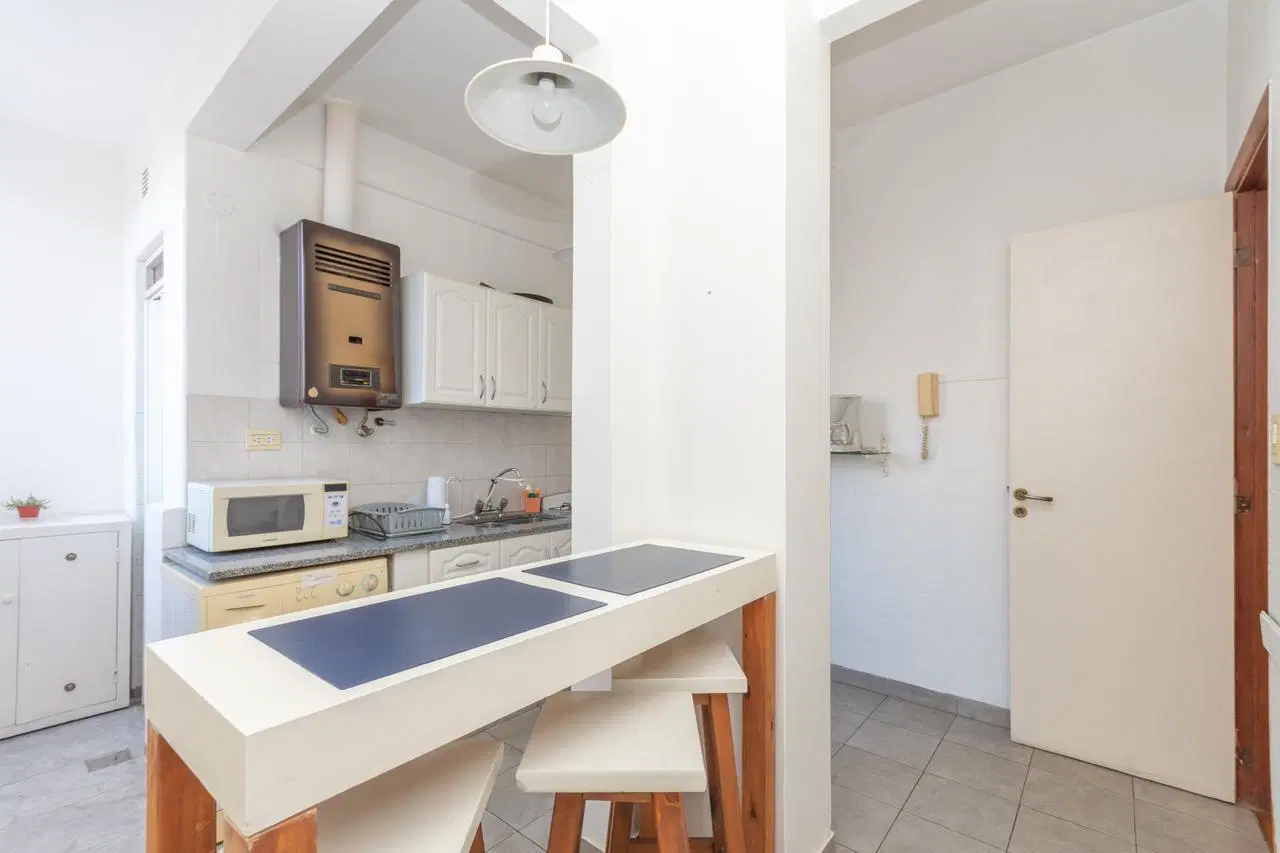 Departamento 3 Ambientes en Balvanera – Excelente ubicación sobre Av. Pueyrredón y Córdoba 5