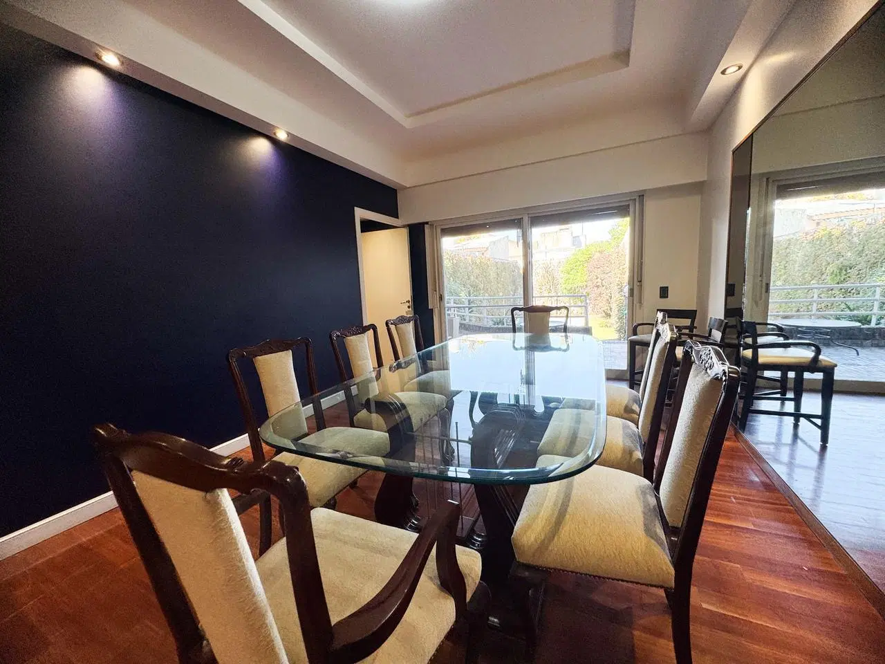 Venta Casa 7 Ambientes con Patio Terraza Quincho en Floresta 8