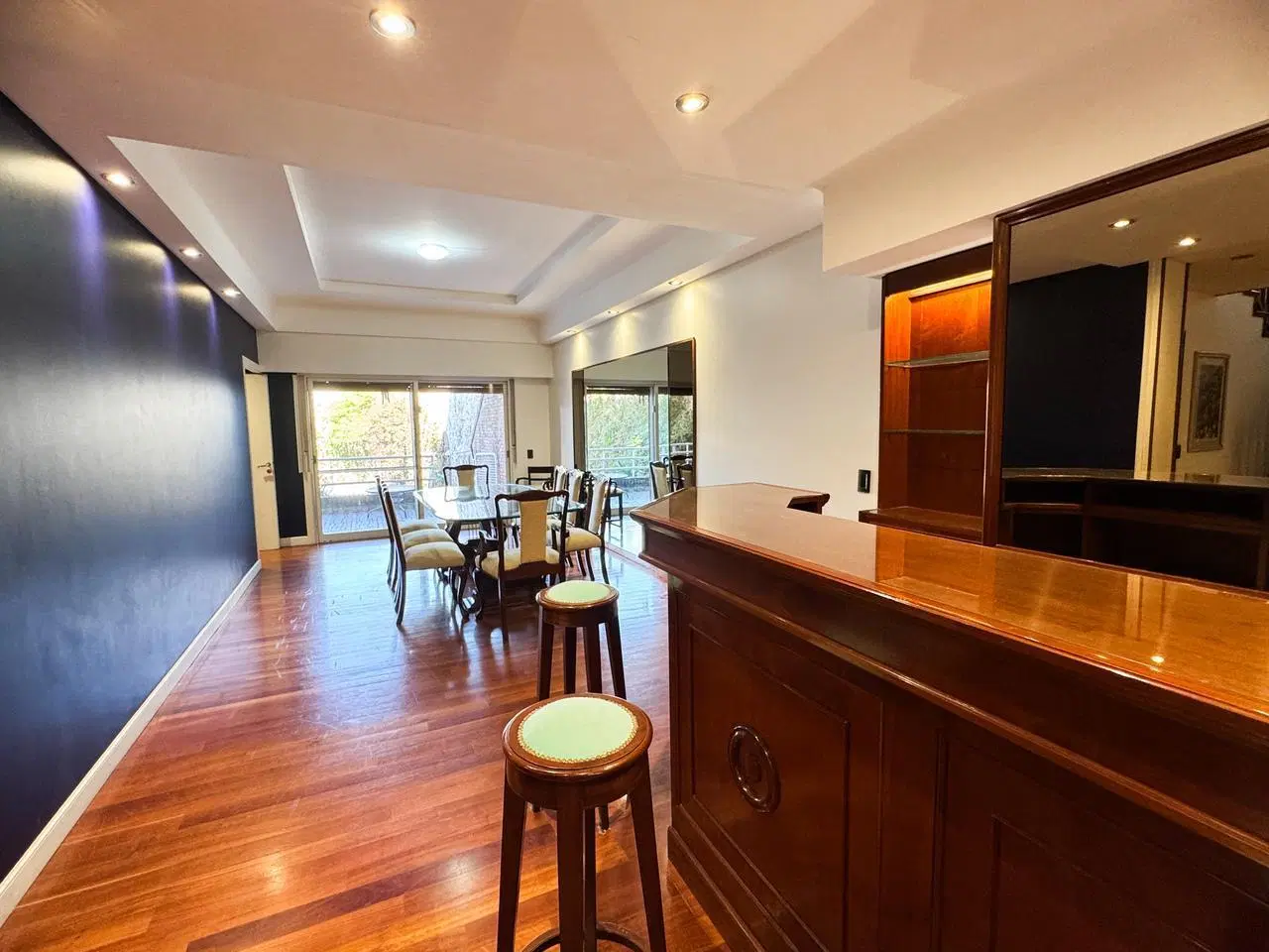 Venta Casa 7 Ambientes con Patio Terraza Quincho en Floresta 2