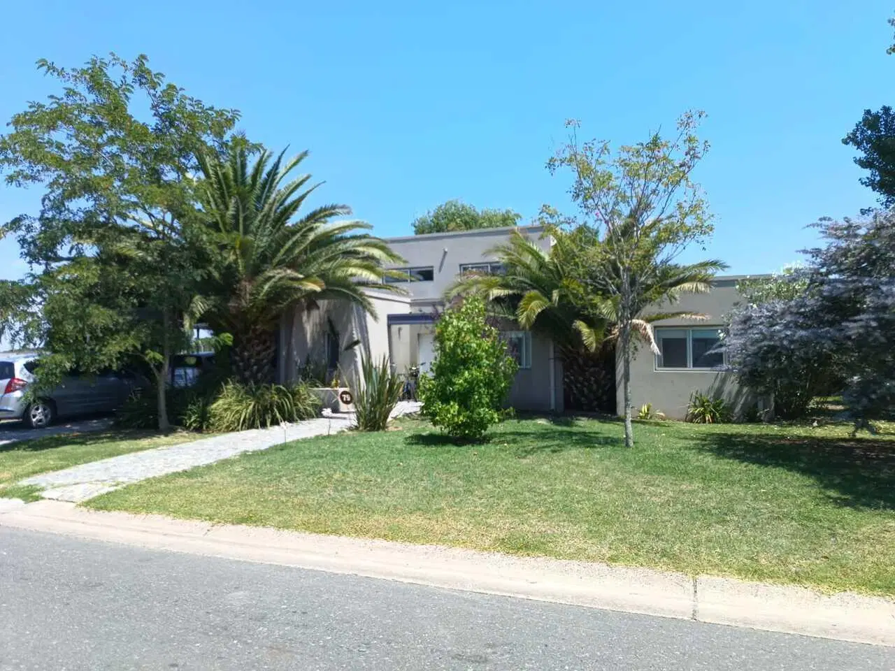 Venta Casa 4 ambientes, San Sebastián área 10 3