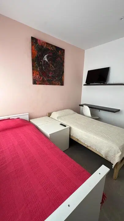 Alquiler, Casa 3 ambientes, San Sebastián, área 7 a la laguna 4