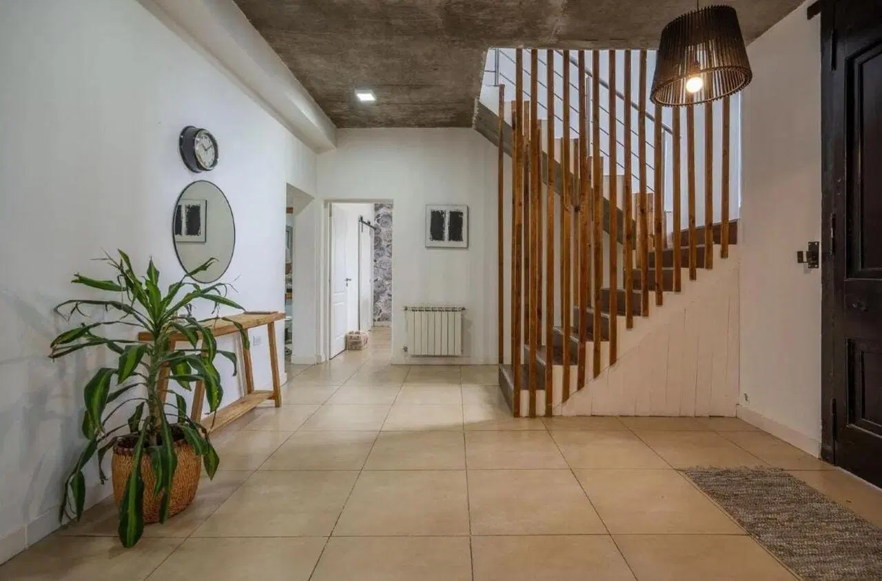 Venta Casa 6 ambientes, San Sebastián, área 12 3