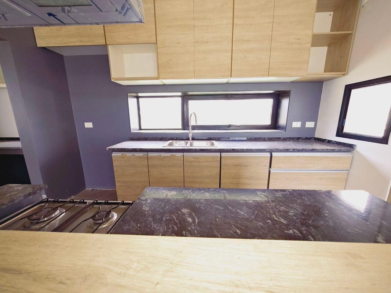 Foto de Venta Casa 4 ambientes, San Sebastián, área 7, imagen 1