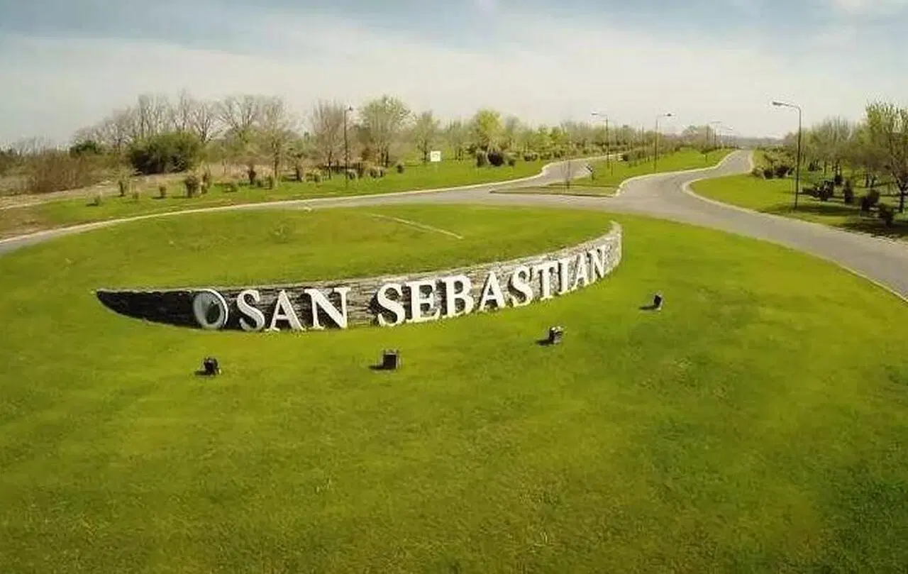 Lote en San Sebastián, área 1 2
