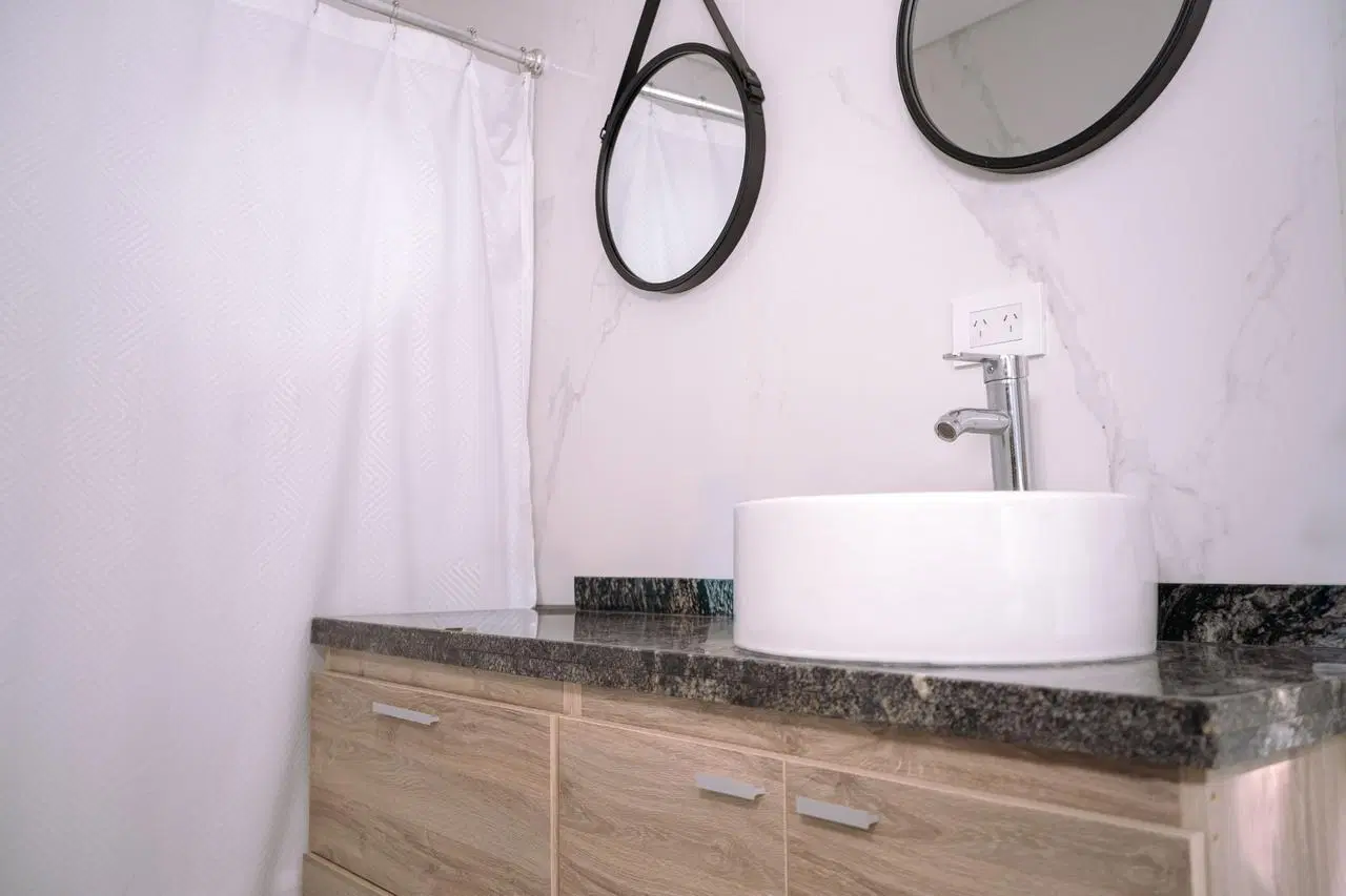 Venta Casa 4 ambientes San Sebastián, área 2 5