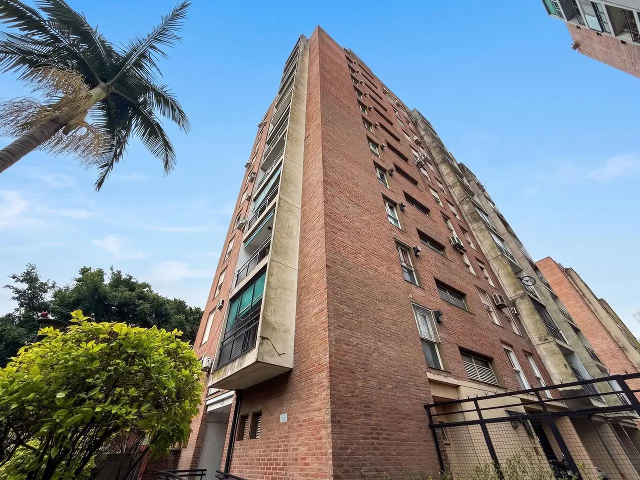 VENTA DEPARTAMENTO 3 AMB CON BALCON Y COCHERA 3