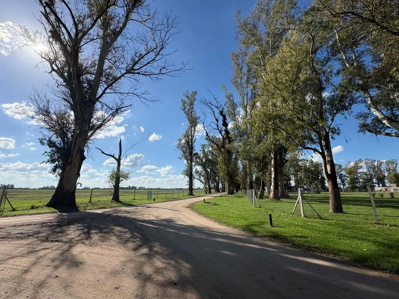 Venta lote en Tres Pinos Villa de Campo-Golf 2