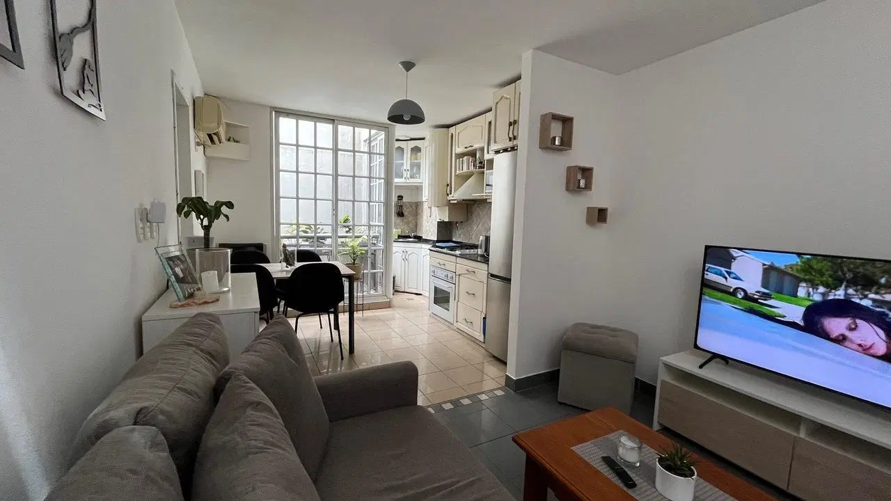 Venta depto. 2 Amb. con patio Palermo 5