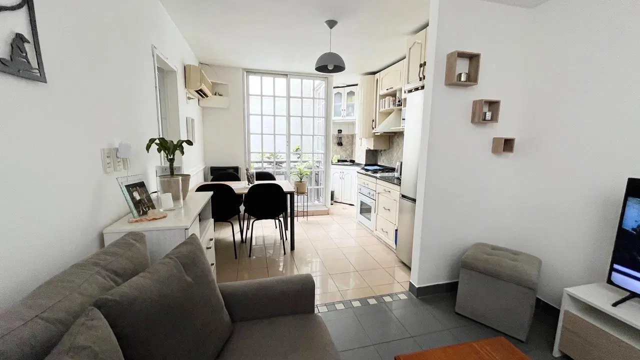 Venta depto. 2 Amb. con patio Palermo 2