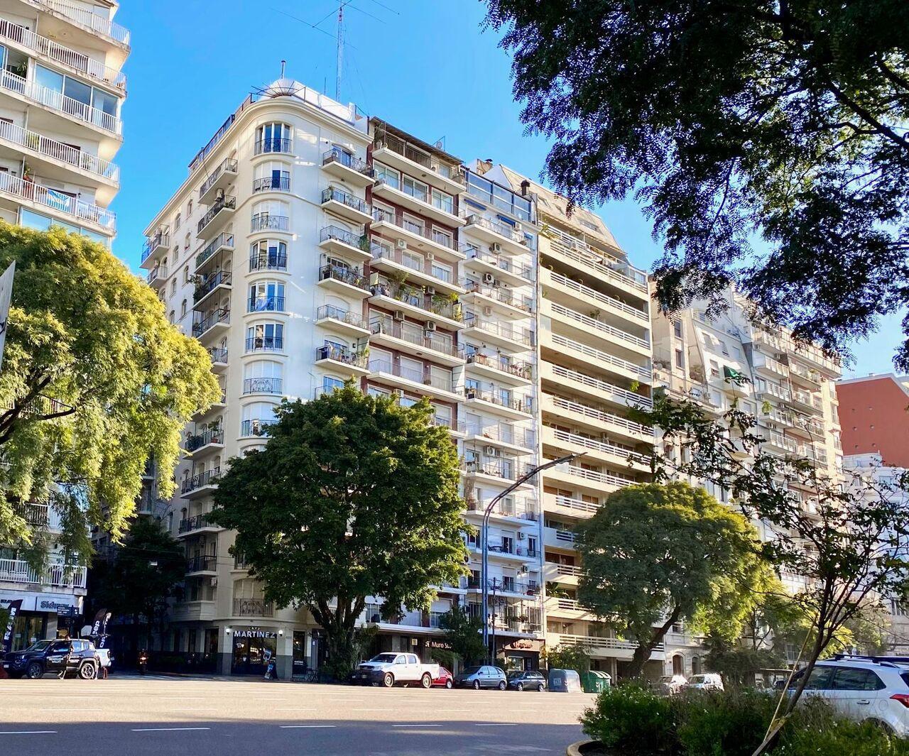 VENTA LAS CAÑITAS AV.LIBERTADOR 4 AMB RECICLADO-FRENTE