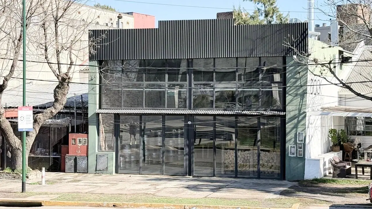 Venta Local Comercial San Isidro 2