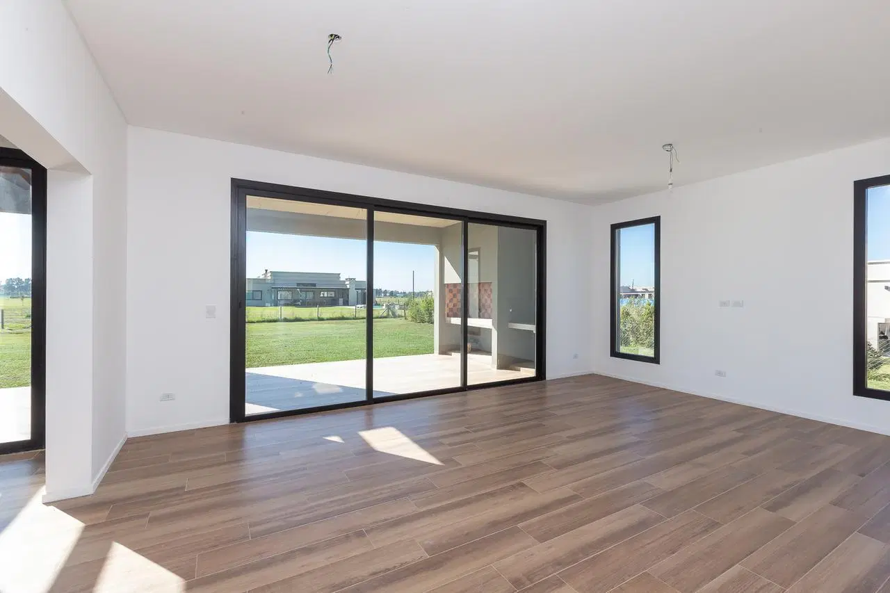 Venta  casa a estrenar- 4 ambientes- Barrio Tres Pinos  Villa de campo, Gral Rodriguez 2