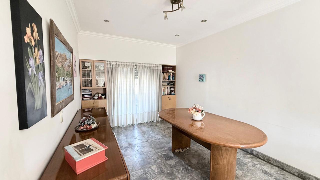 Venta casa 3 ambientes c/patio Villa Ballester