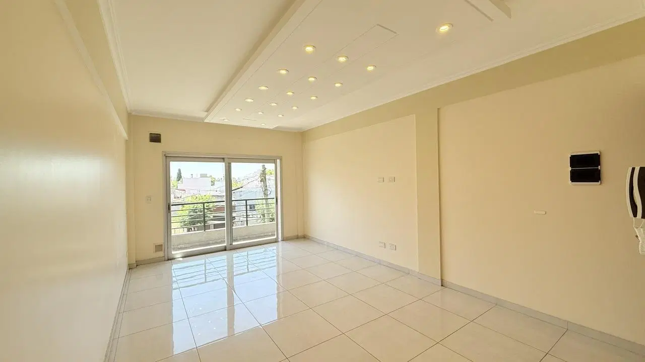 Departamento 3AMB CON BALCON CORRIDO 8