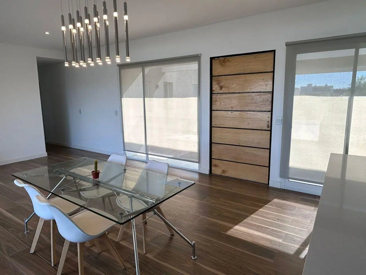 Alquiler Casa 4 Ambientes con Vista al Lago en San Sebastian 4