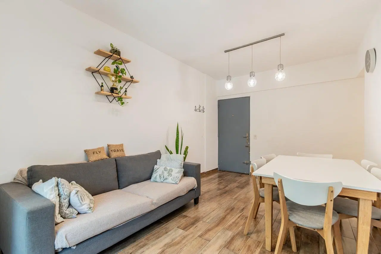 Venta Departamento 3 Ambientes al Frente con Balcón Terraza y Escritorio – Muy Luminoso 1