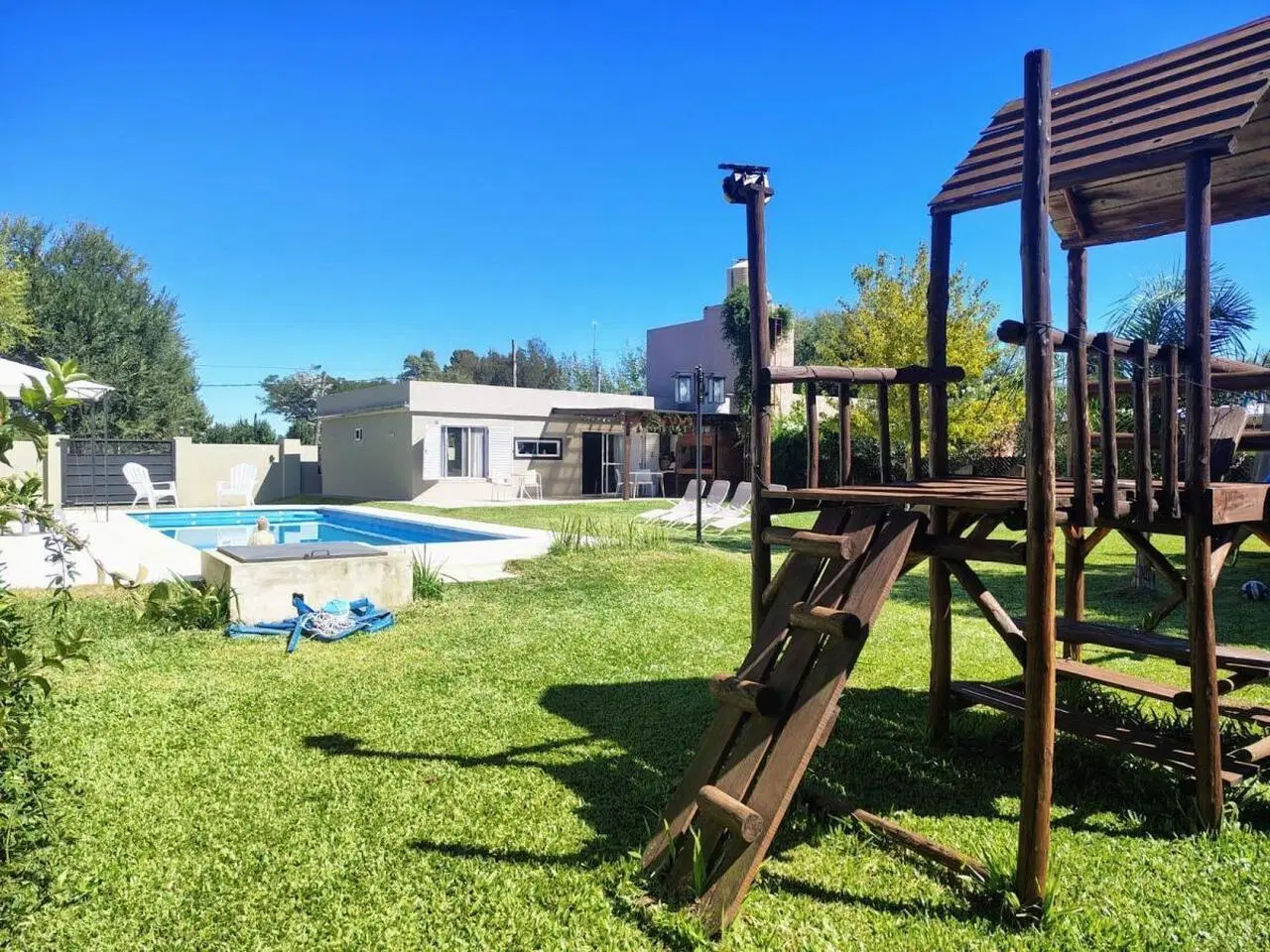 Casa en venta 3 ambientes en cumbre de las rosas 4