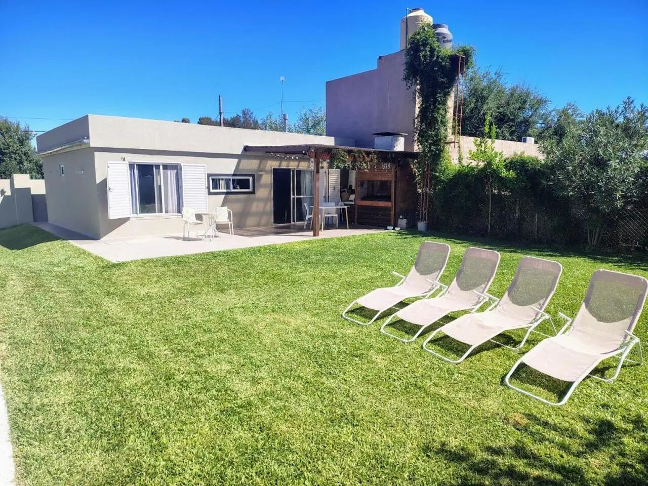 Casa en venta 3 ambientes en cumbre de las rosas 3