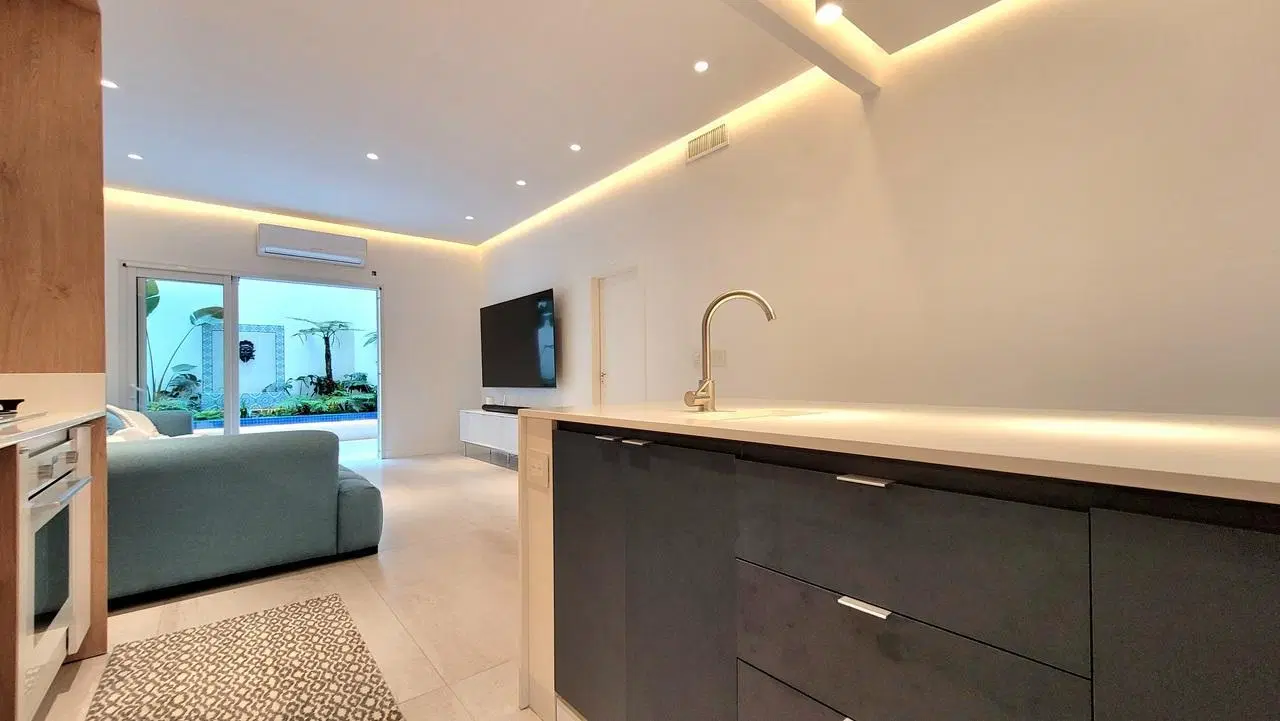 Venta Depto 3 amb | 2 baños | con Baulera , Patio y Fuente en Recoleta 4