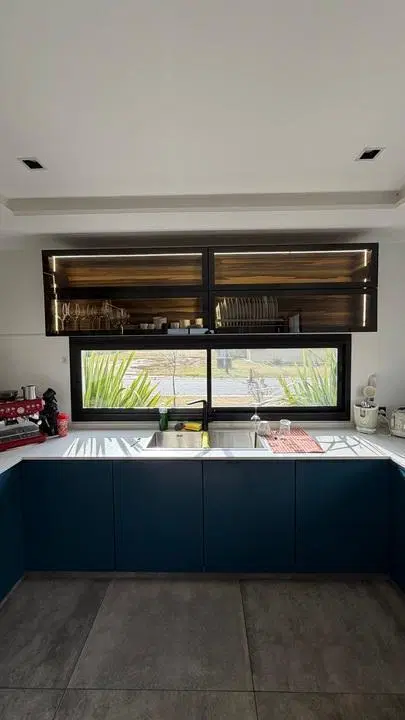 Exclusiva casa de diseño sobre la laguna | 394 m² | Playroom | Piscina | Domótica | San Sebastián 2