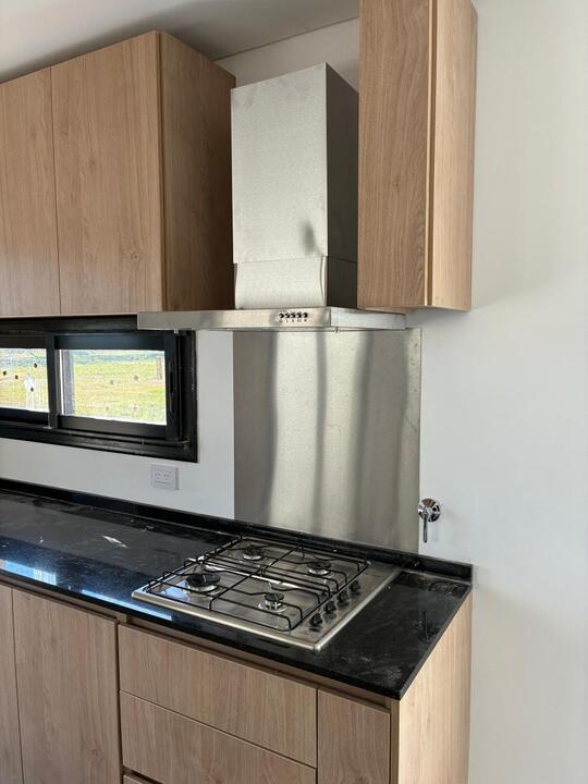Foto de Venta Casa 5 ambientes, San Sebastián, área 6, imagen 2