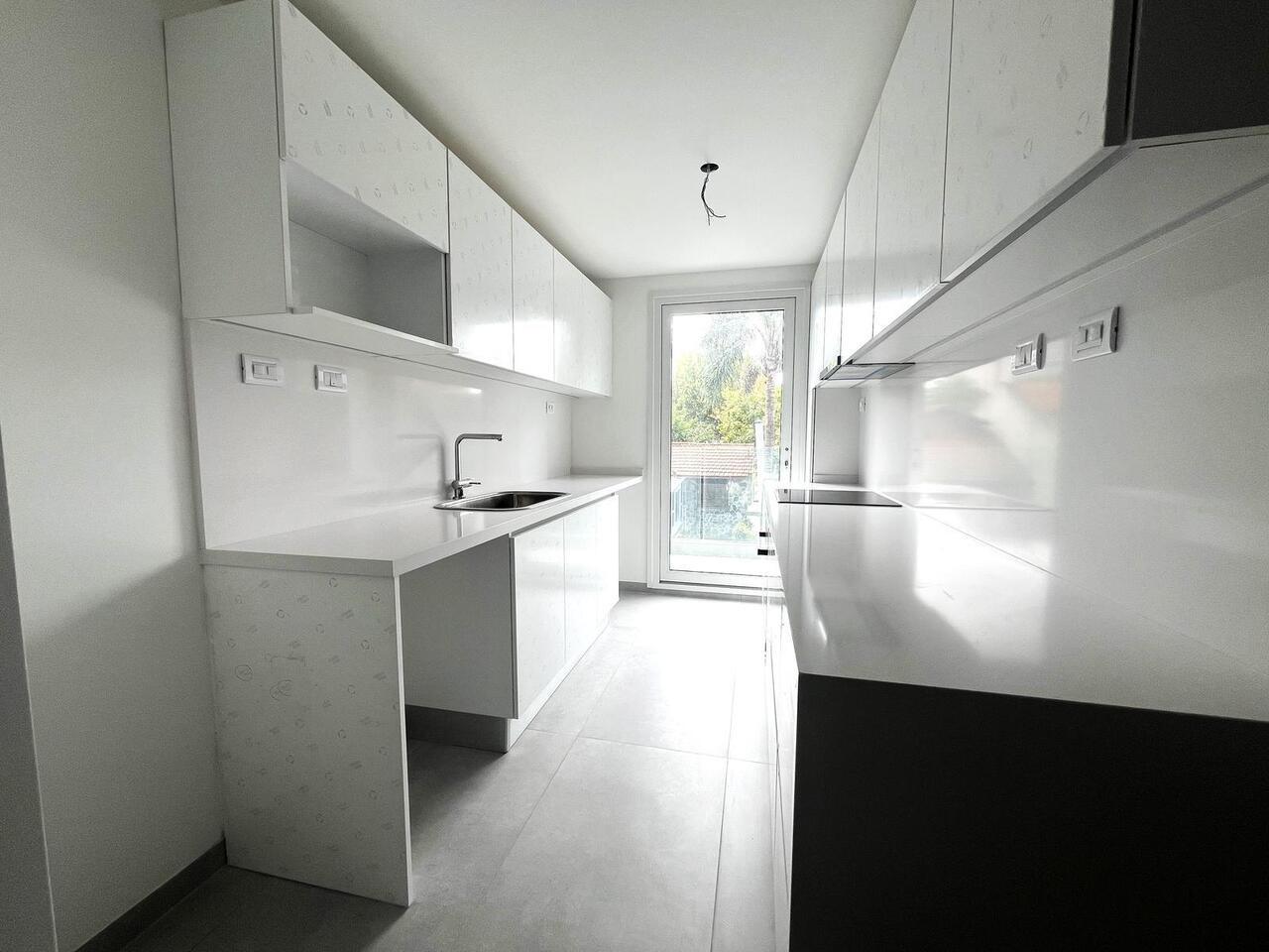 Foto de Alquiler – 4 ambientes – Departamento – Vicente López – Torre, imagen 1