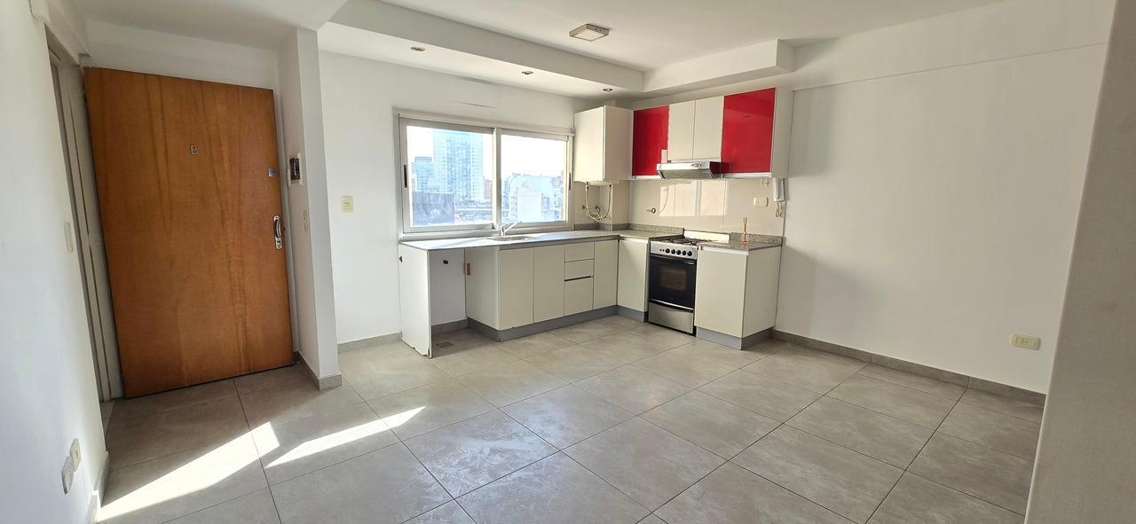 Foto de VENTA DEPARTAMENTO DOS AMBIENTES PARQUE CHACABUCO, imagen 2