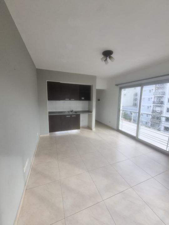 Foto de Monoambiente en Alquiler Súper Luminoso ¡Listo para Mudarte!, imagen 4