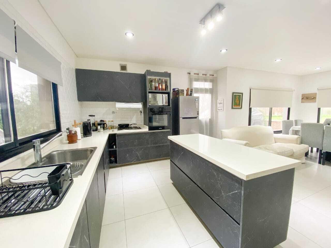 Foto de Venta Casa 5 ambientes, San Sebastián, área 13, imagen 5