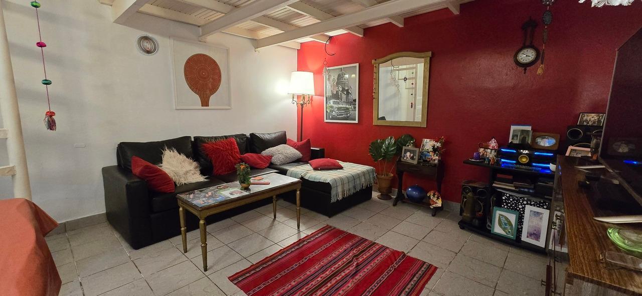 Foto de VENTA PH CUATRO AMBIENTES AGRELO 3300, imagen 1