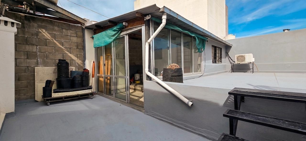 Foto de VENTA CASA CUATRO AMBIENTES VILLA DEVOTO, imagen 2