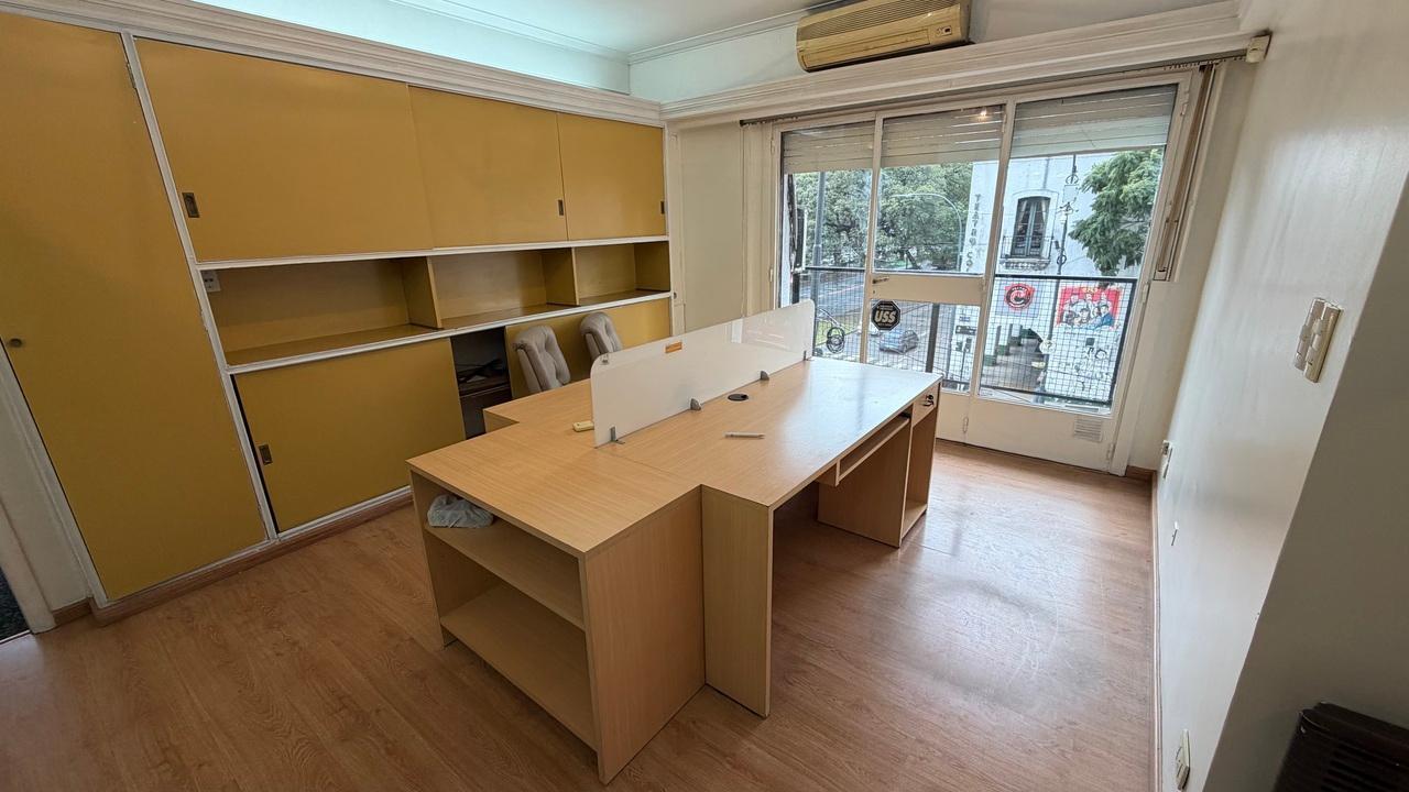 Foto de Excelente Oficina Av. Belgrano|Ubicación Estratégica en Monserrat, imagen 3