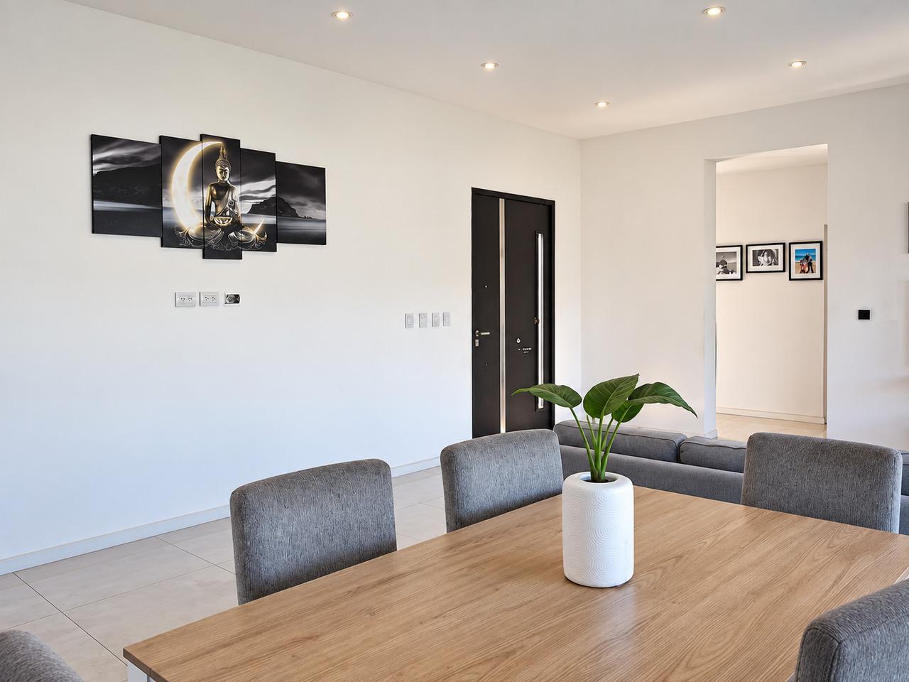 Foto de Venta Casa 4 ambientes, San Sebastián, área 12, imagen 4