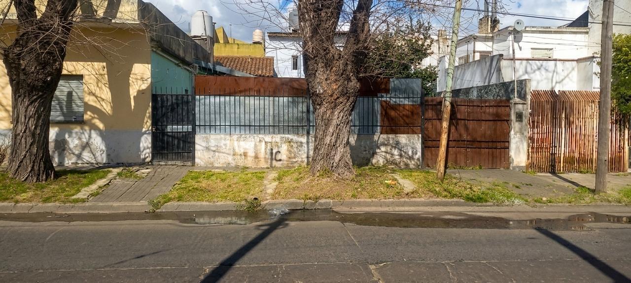 Foto de VENTA CASA 3 AMBIENTES CON LOCAL SAN MARTIN, imagen 2