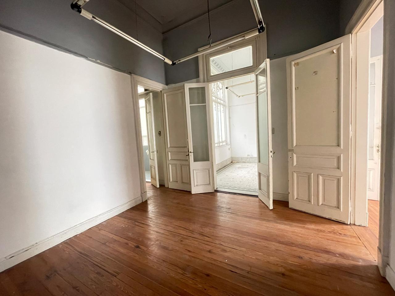 Foto de VENTA| DEPARTAMENTO 6 AMBIENTES | ESTILO FRANCÉS | MICROCENTRO, imagen 5
