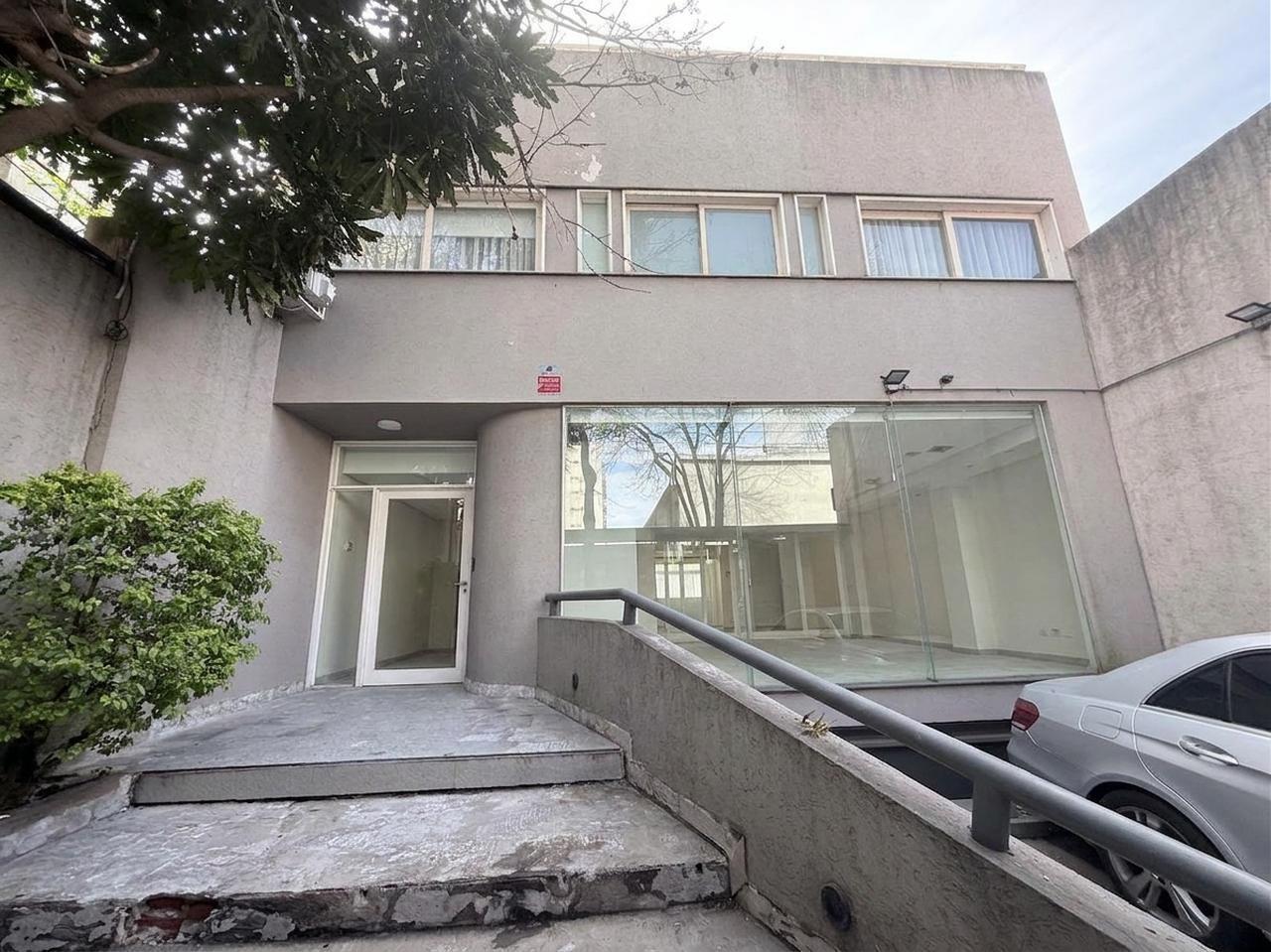 Foto de Venta – 7 ambientes – Casa – Belgrano – 551 m² cubiertos con parque, imagen 4