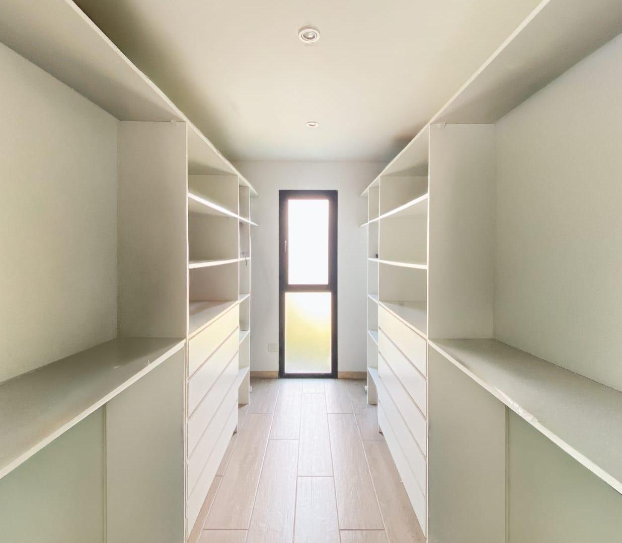 Foto de Alquiler Casa 5 ambientes, San Sebastian, área 6 Laguna, imagen 5