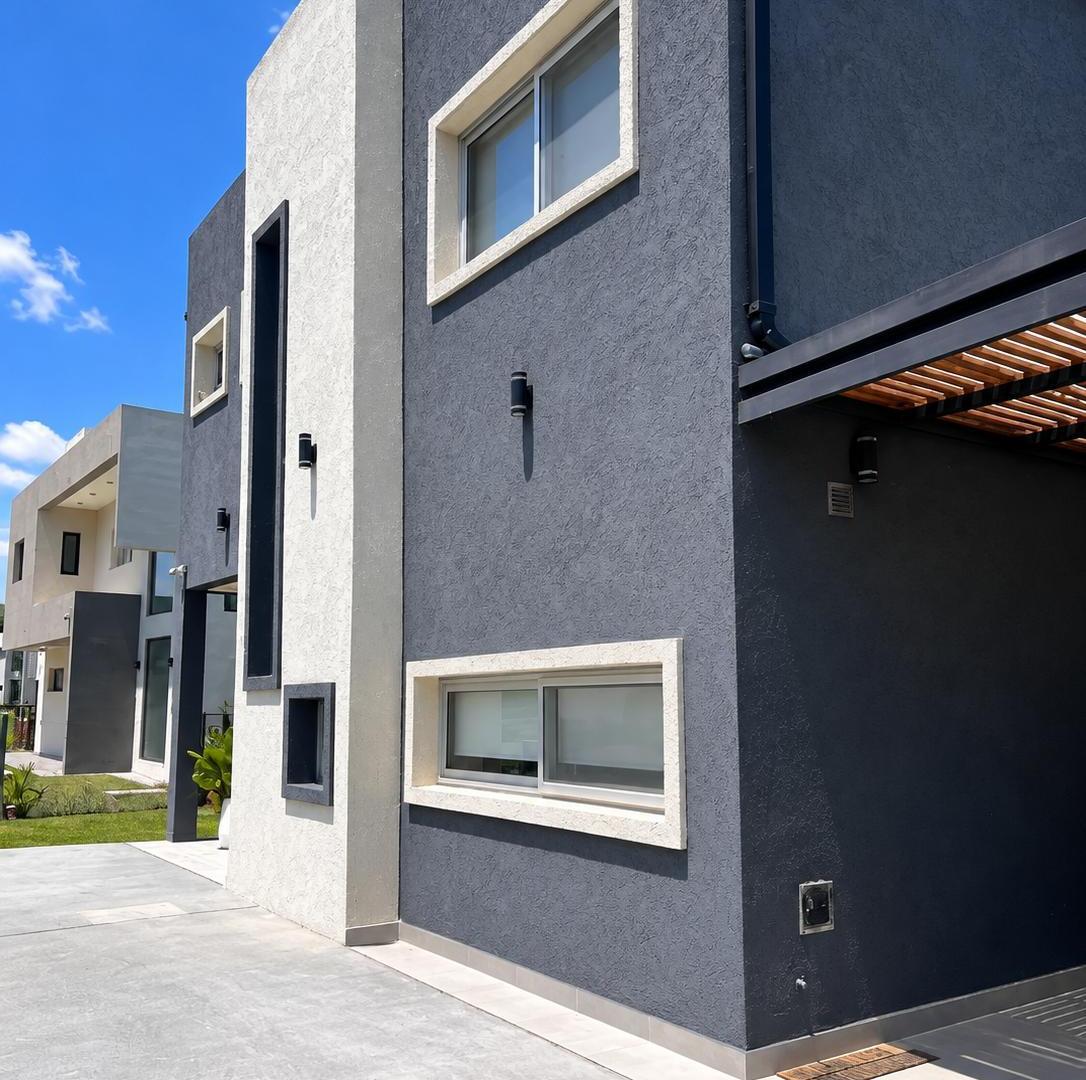 Foto de Venta Casa 4 ambientes, San Sebastián, área 10, imagen 4