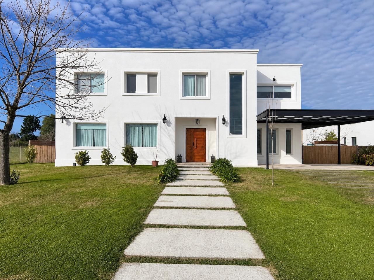 Foto de Venta Casa de 6 ambientes en San Sebastián, área 12, imagen 2