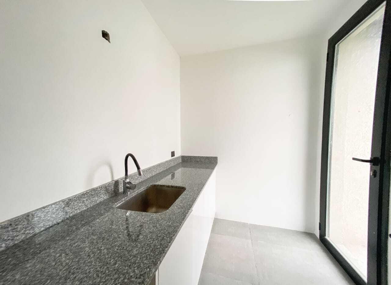 Foto de Venta Casa 4 ambientes, San Sebastián, área 13, imagen 5
