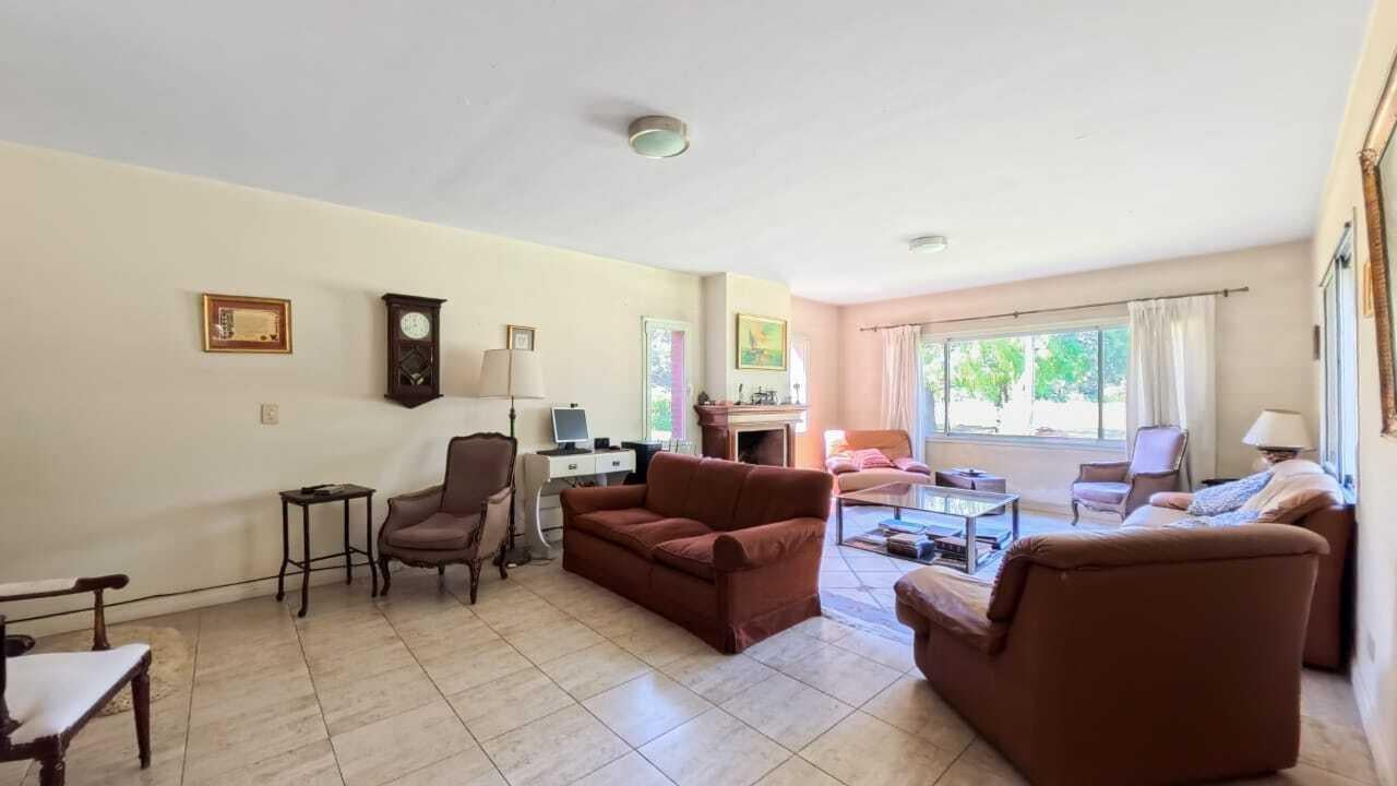 Foto de Casa en Venta 8 Ambientes en Club de Golf Argentino, imagen 3