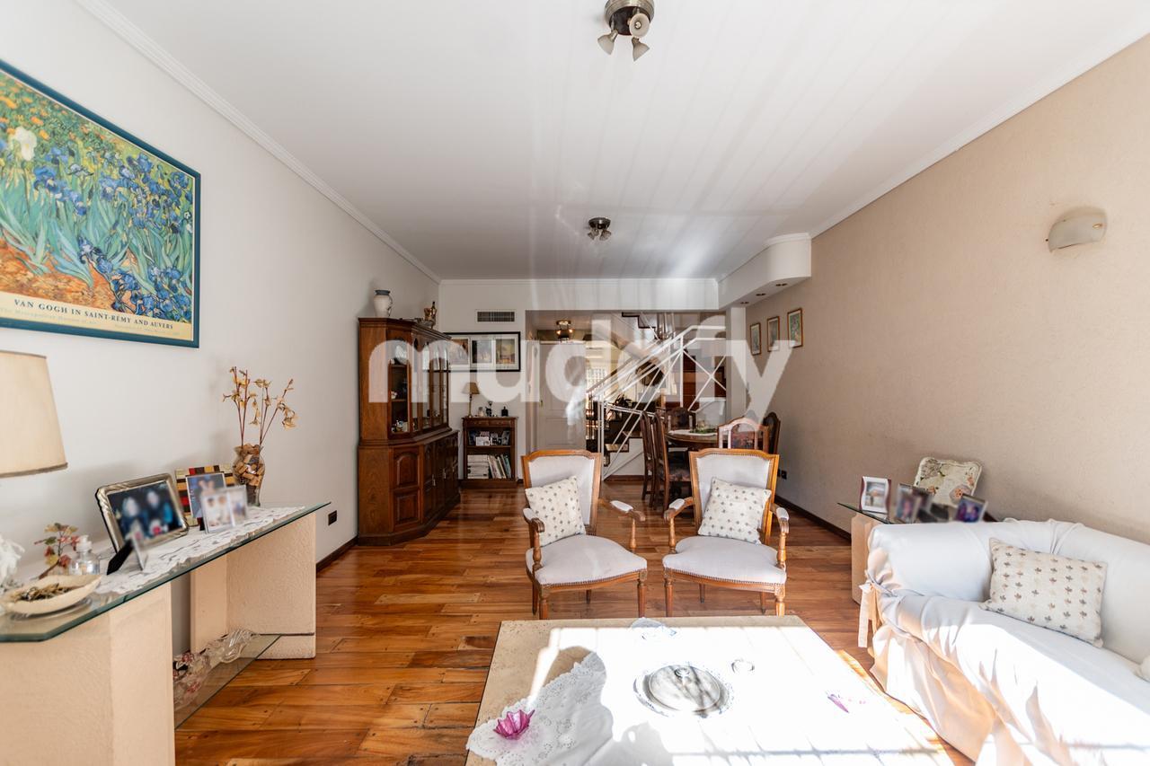 Foto de Venta Casa lote propio - Cinco ambientes y cochera - ARANGUREN 2000, imagen 5